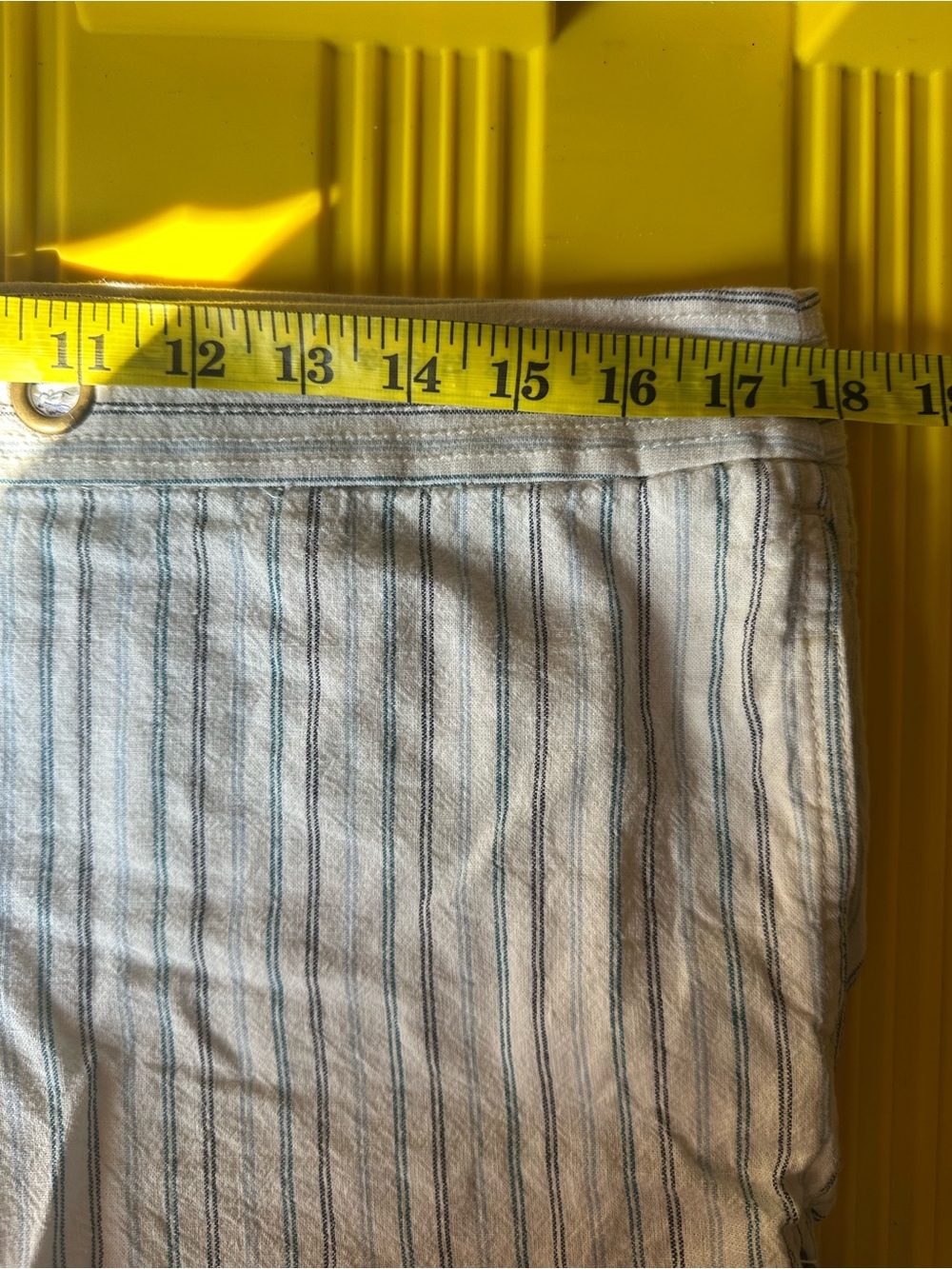 VTG J. Crew Women's Size 10 White‎ Striped City Fit Shorts Casual Pockets - Picture 16 of 16